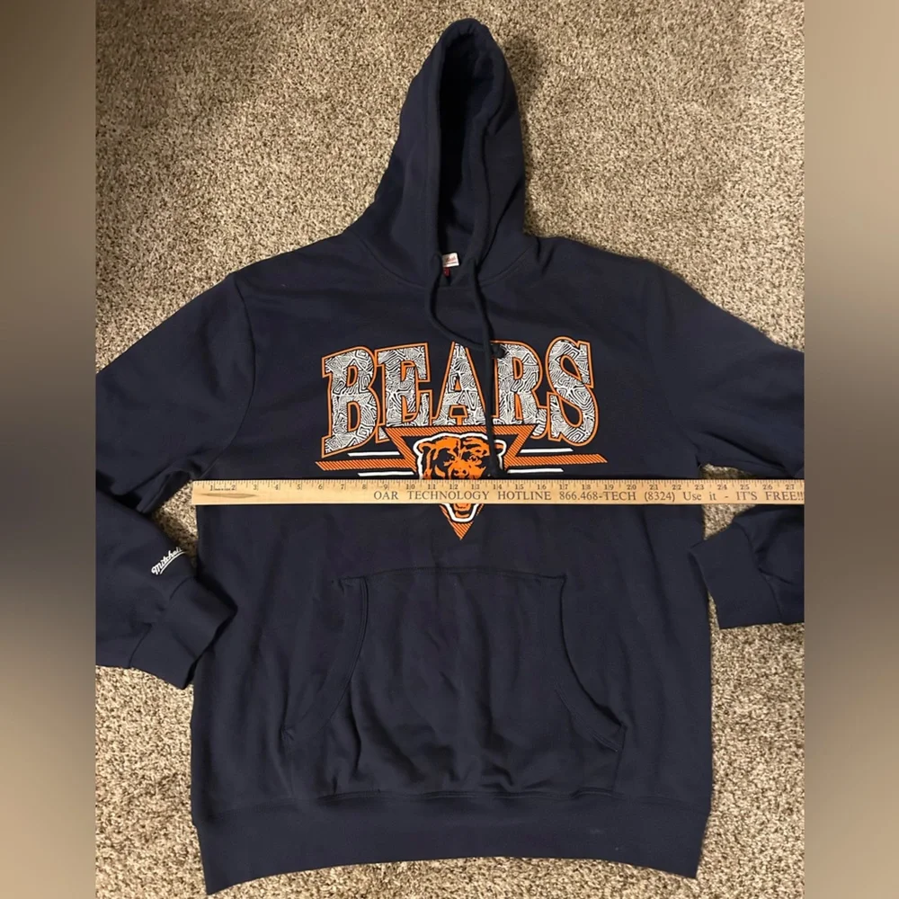 Mitchell N Ness Chicago Bears Hoodie Sweatshirt - Picture 5 of 5